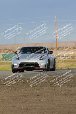 media/Jan-08-2023-OnGrid (Sun) [[46c634b271]]/Yellow/Sweeper(120)/